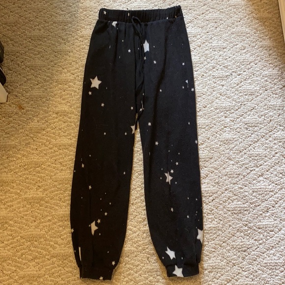 Black Star Joggers - Picture 1 of 2